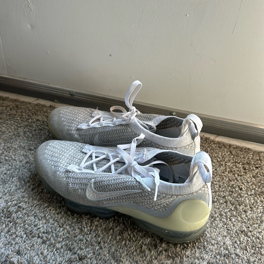 Nike Women’s Grey Vapormaxes